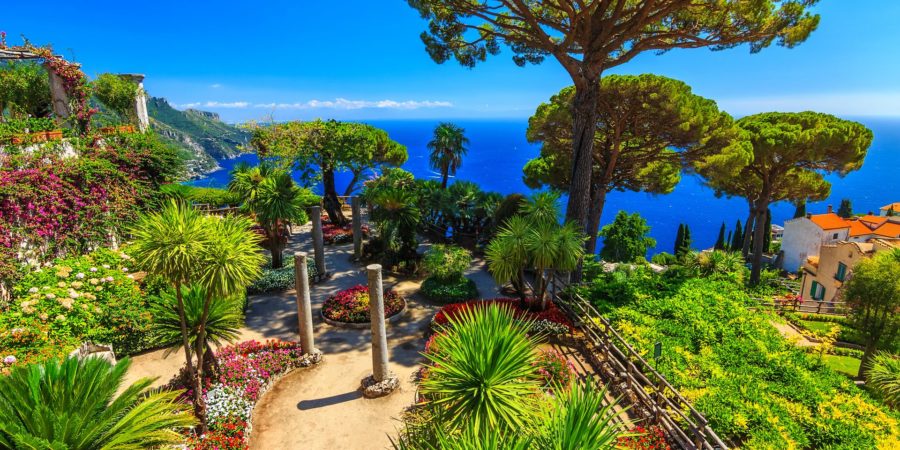 Jardins da Villa Rufolo em Ravello, uma parada obrigatória em um roteiro pela Costa Amalfitana.